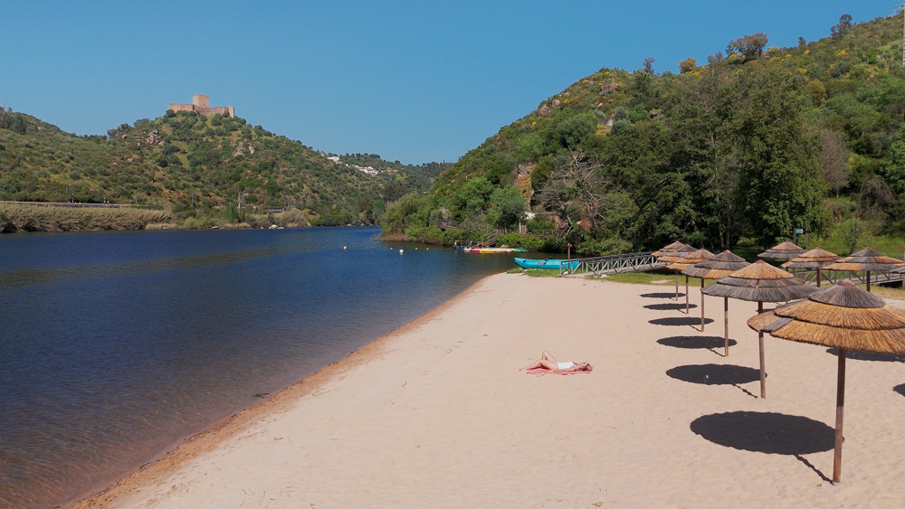 VIVER O VERÃO ENTRE A MEMÓRIA E A PAISAGEM